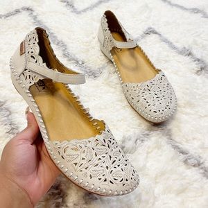 Pikolinos Vallarta Puerto Mary Jane Flats Shoes Eyelet size 40 or 10